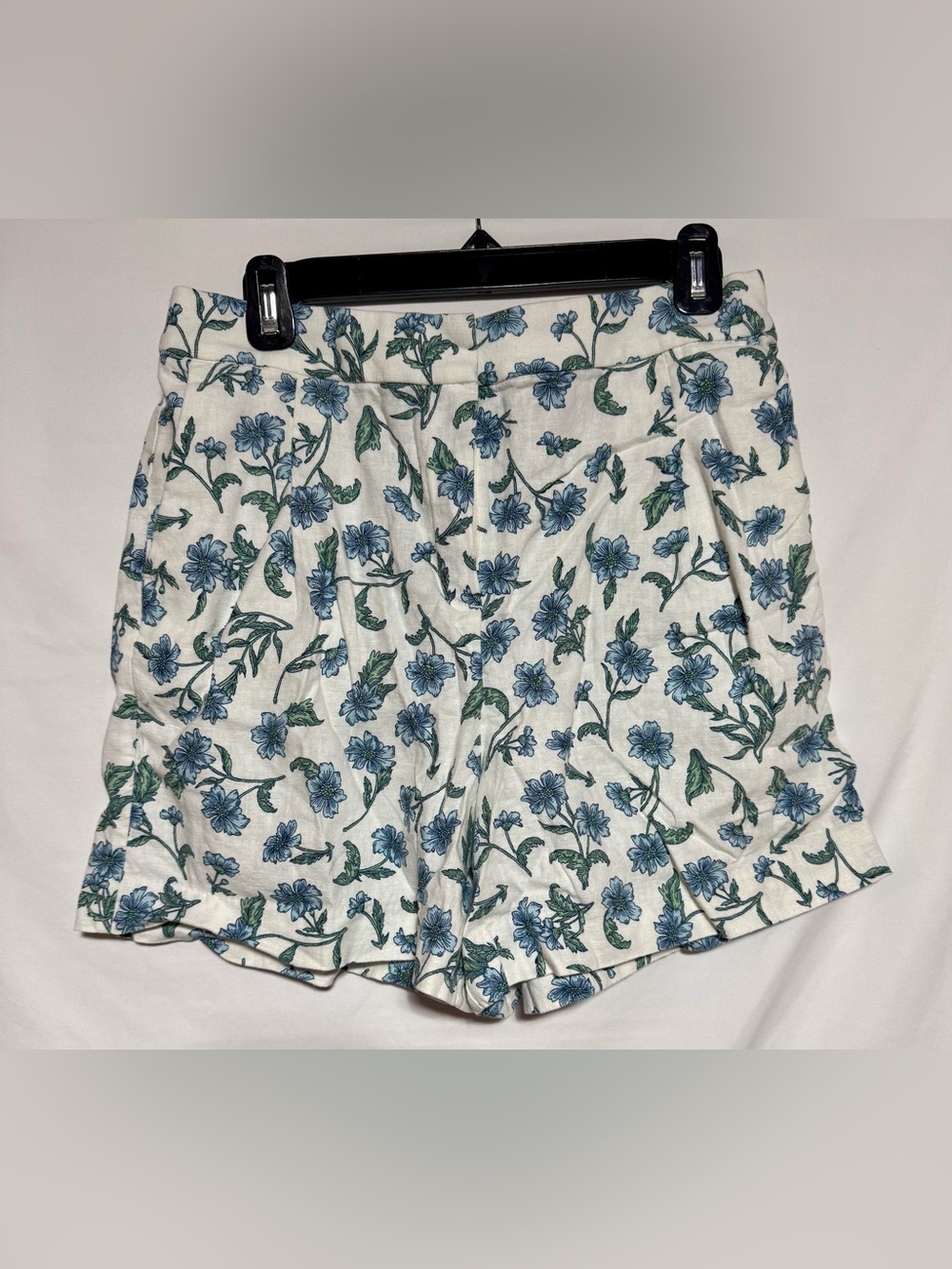 J.Crew White Blue Floral Print Elastic Back Linen Blend Pleated Shorts Sz 12